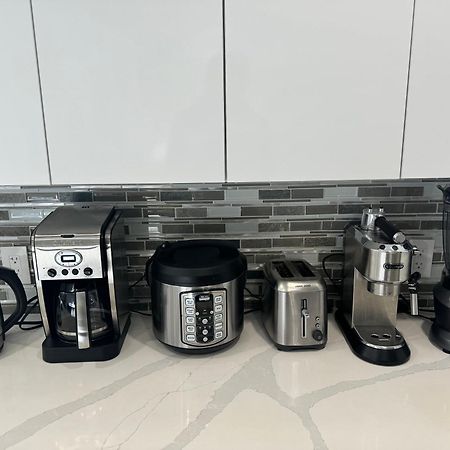 Iresidence In Toronto - Fantastic Vacation Home Zewnętrze zdjęcie