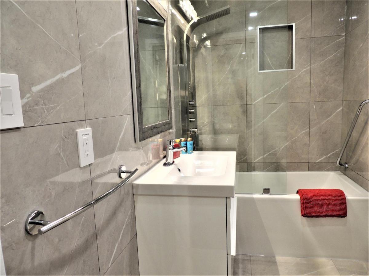 Iresidence In Toronto - Fantastic Vacation Home Zewnętrze zdjęcie